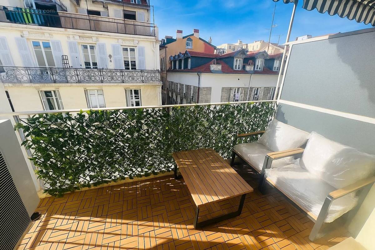 Appartement à NICE