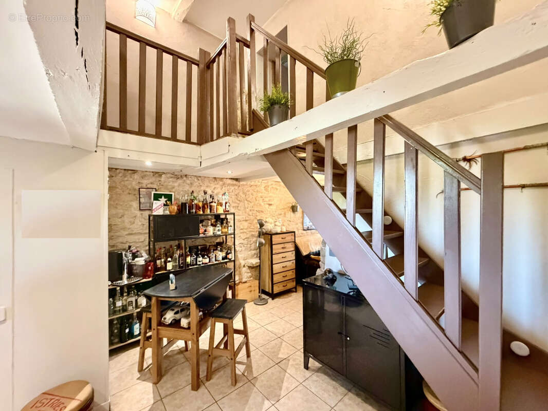 Vente charmante maison rénovée, mitoyenne, sur terrain de  24,77 ares ROYE - photo 10