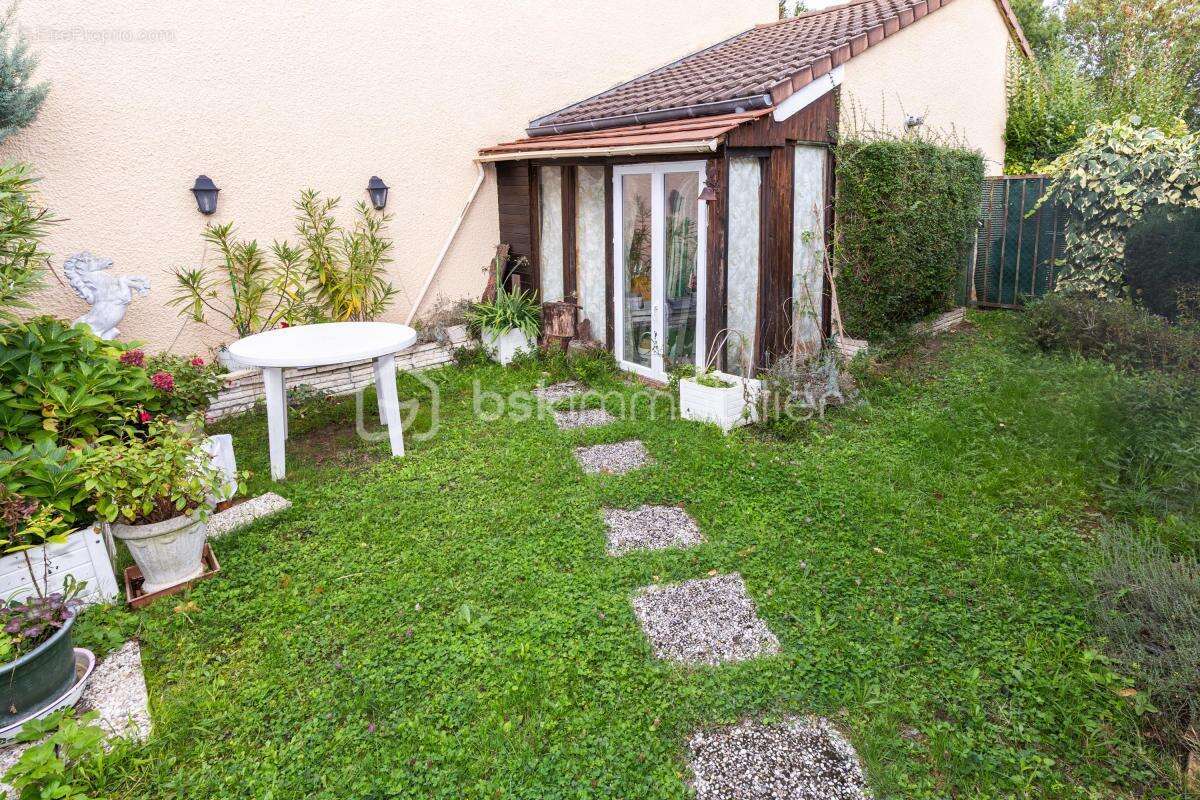 Maison à LE PORT-MARLY