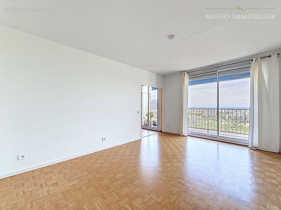 Appartement à MARSEILLE-9E