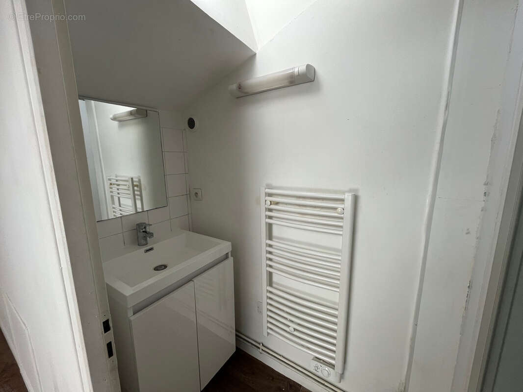 Appartement à SAINT-TRIVIER-SUR-MOIGNANS
