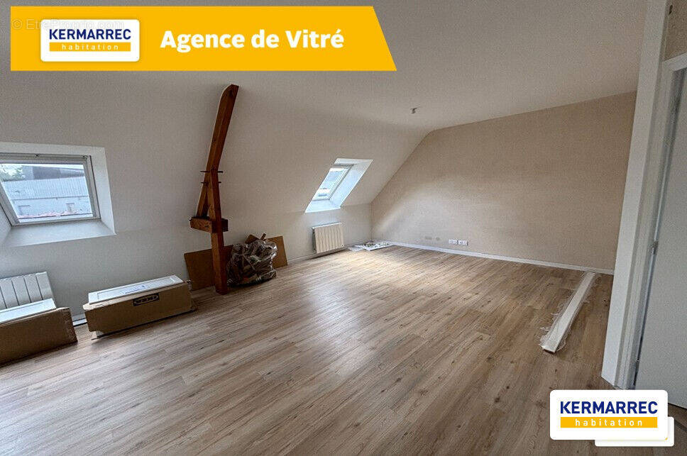 Appartement à DOMAGNE
