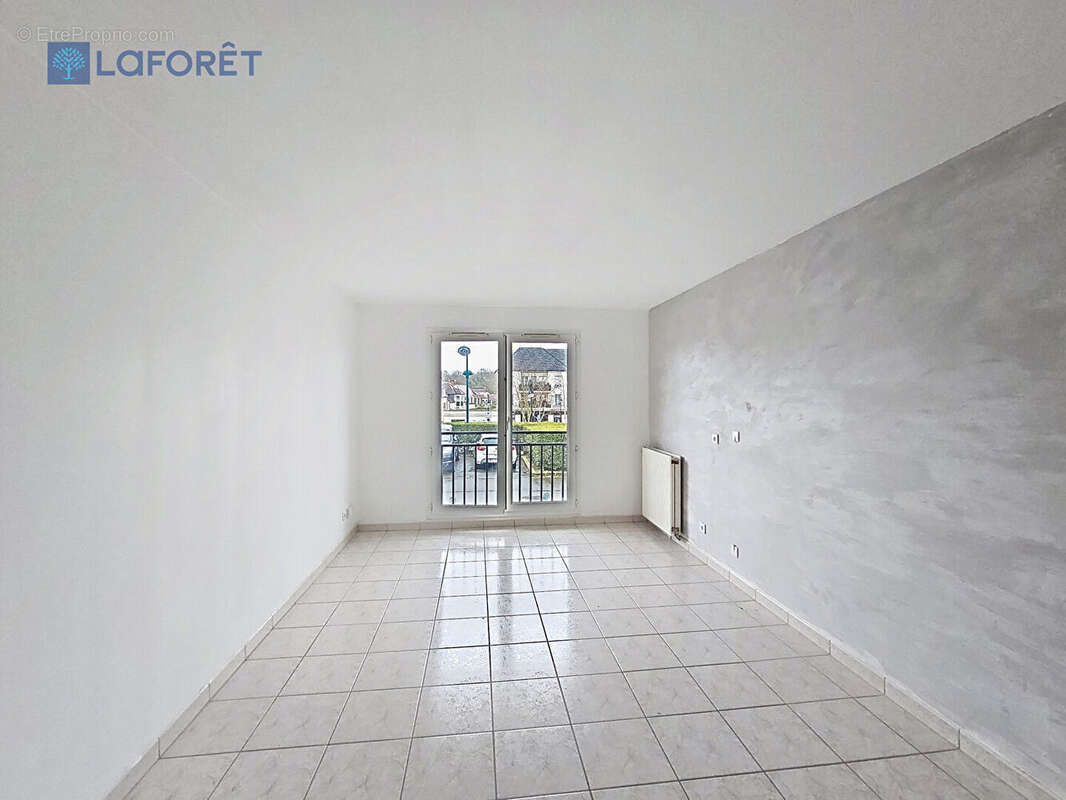 Appartement à MAGNY-LE-HONGRE