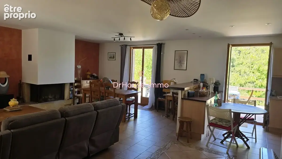 Maison 7 pièces 132 m² à vendre à Montauroux (83440) - photo 12