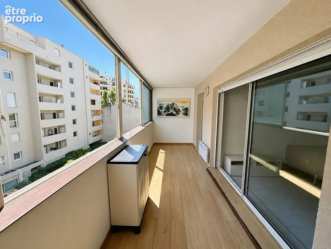 Photo Appartement à Marseille-6e au prix de 245 000€