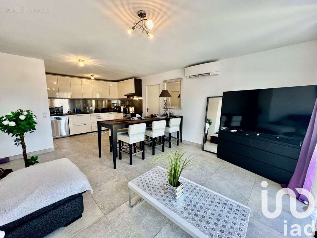 Photo 2 - Appartement à GRIMAUD