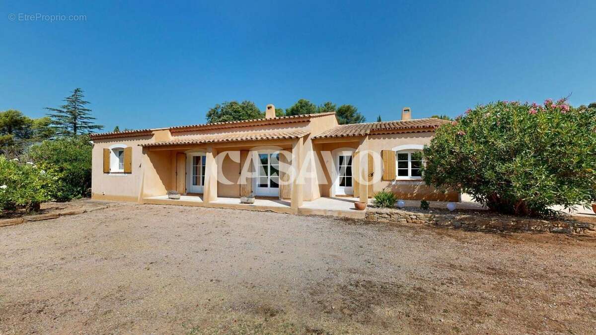 Maison à POURRIERES