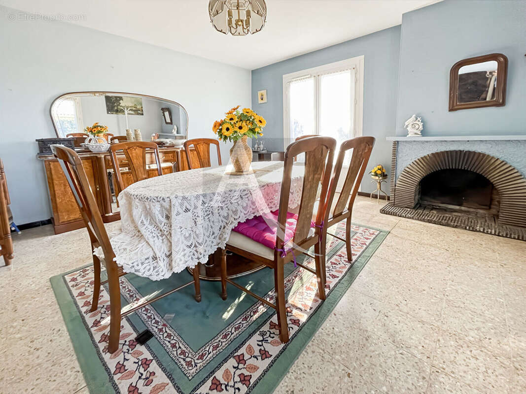 Maison à MASSELS