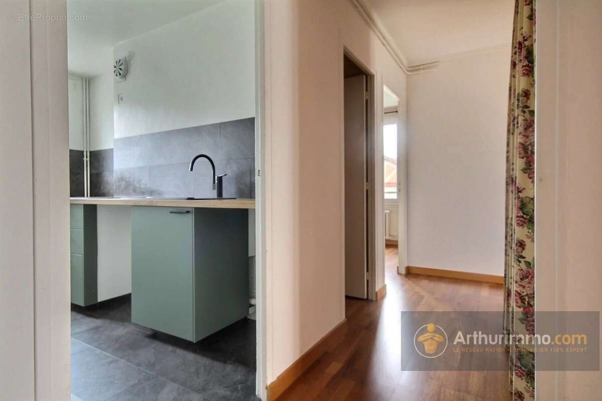 Appartement à MAISONS-ALFORT