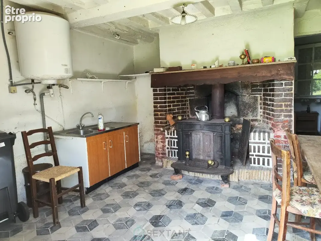 A proximité de Broglie, ensemble sur plus de 4ha, maisonnette, dépendances et bois de 3ha - photo 6