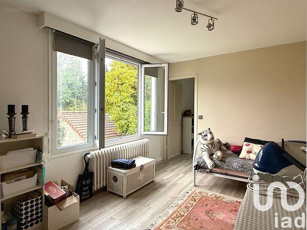 Photo 9 - Maison à MONTFORT-L&#039;AMAURY