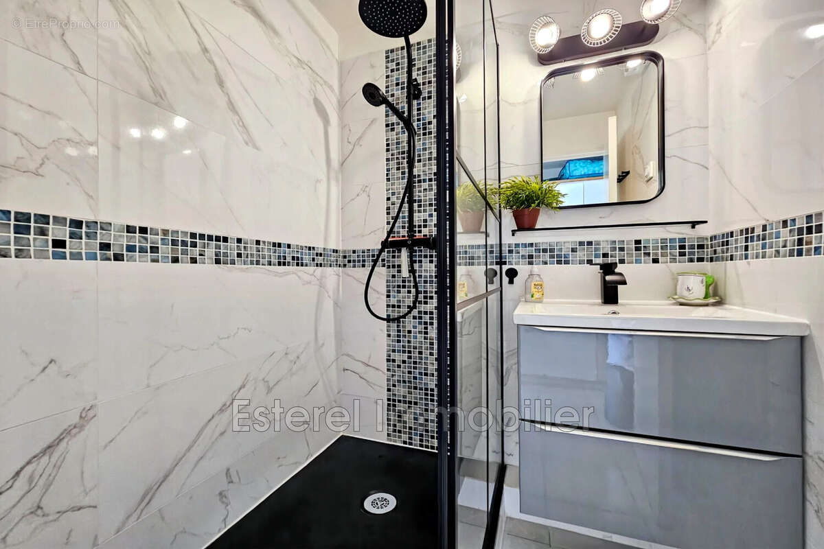 Appartement à SAINT-RAPHAEL