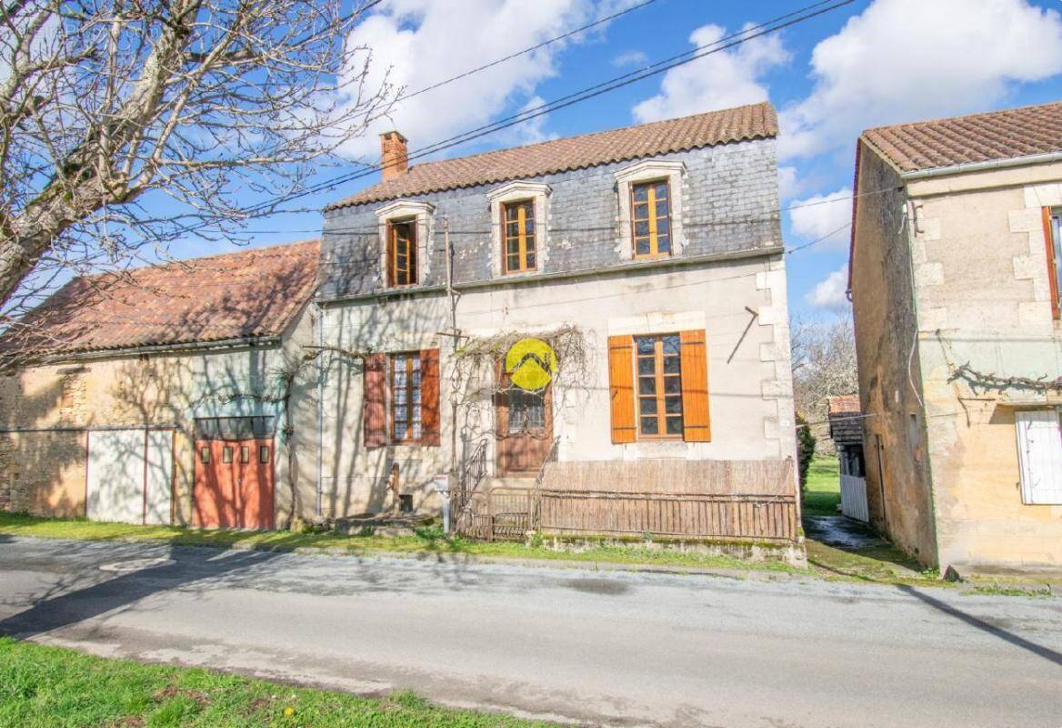 Maison à LE BUISSON-DE-CADOUIN