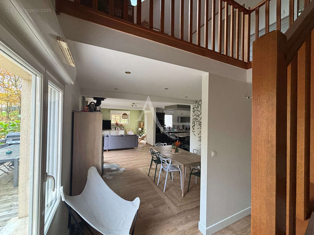 Maison à NUILLE-SUR-VICOIN