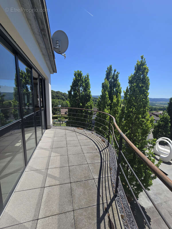 Maison/Villa d'architecte 5/6 pièces, 222 m2 - photo 9