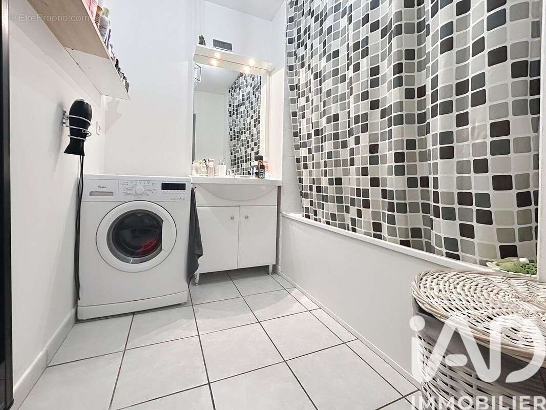 Photo 7 - Appartement à ALGRANGE