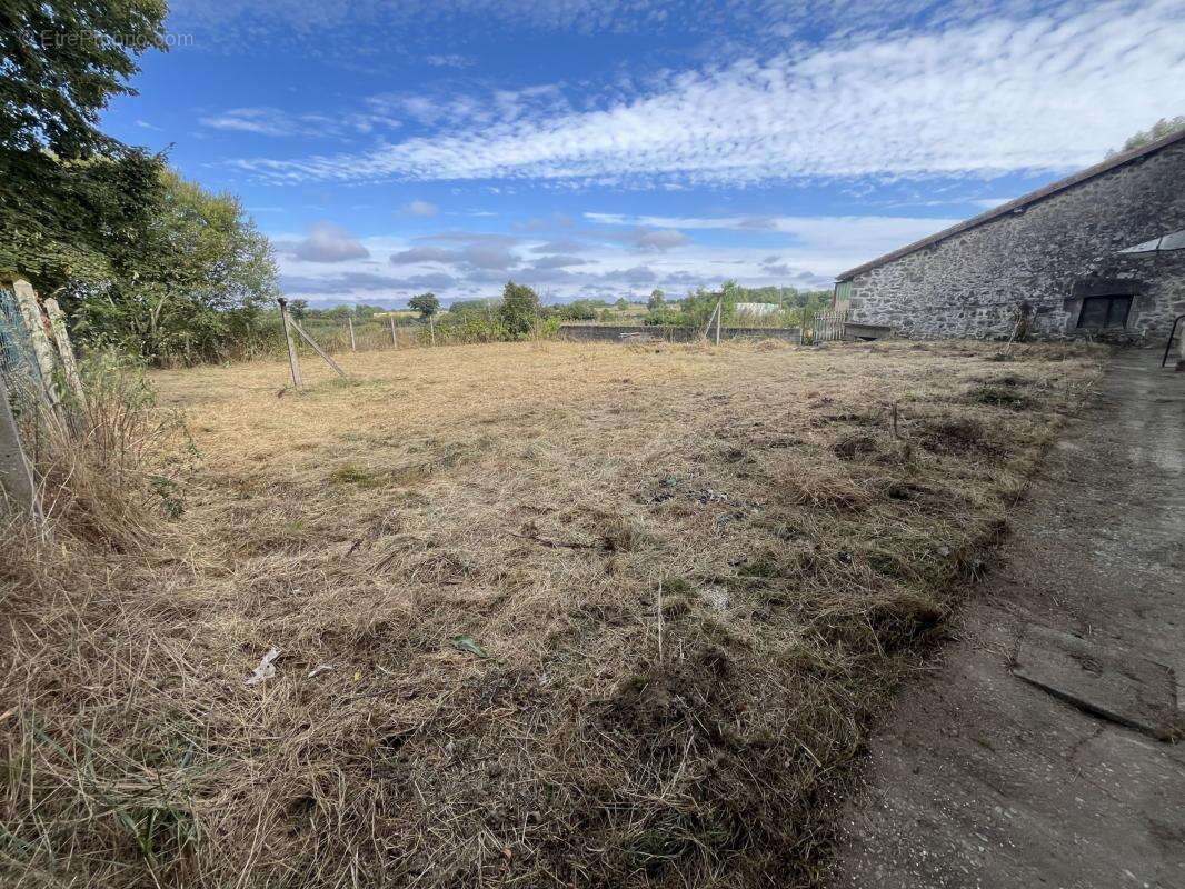 Maison à SAINT-AUVENT