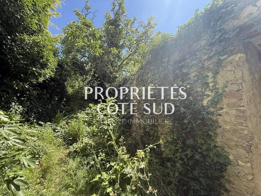 Maison à SAINT-GENIES-DE-COMOLAS