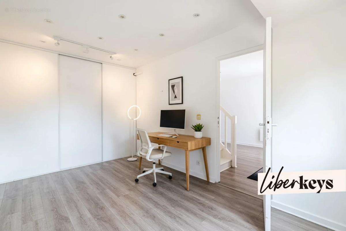 Maison à BALLAINVILLIERS