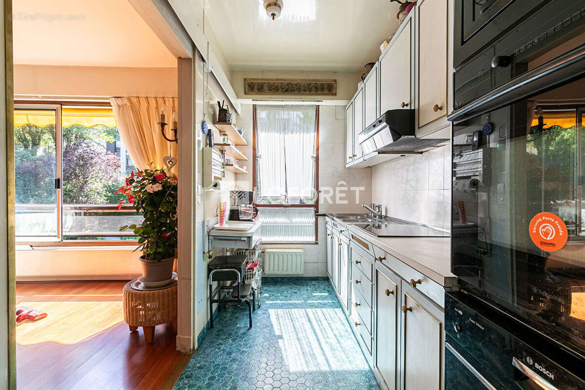 Appartement à PARIS-19E