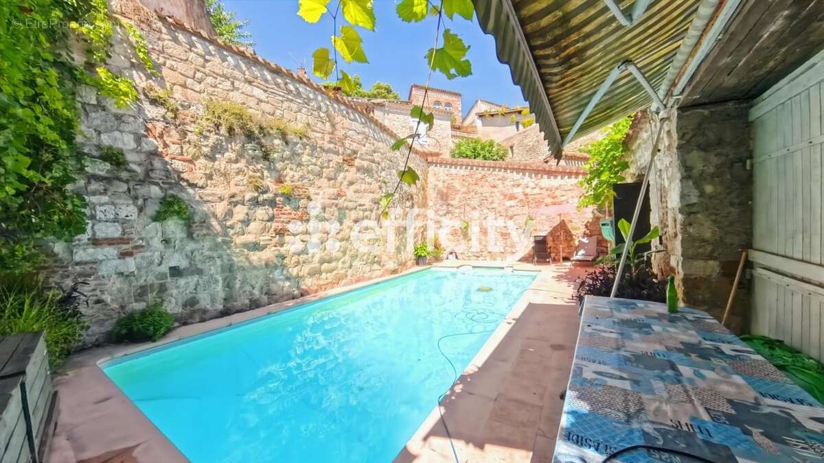Maison 265 m² à Penne-D'agenais  - photo 26