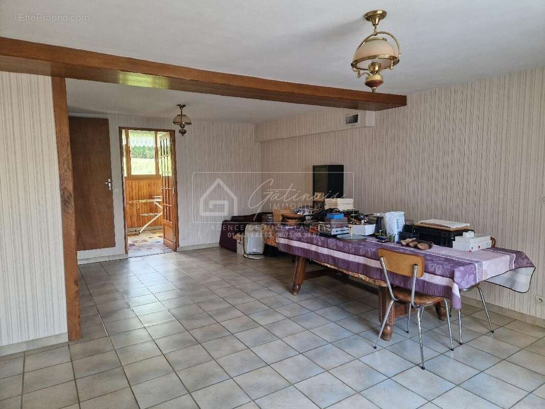 Maison à MALESHERBES