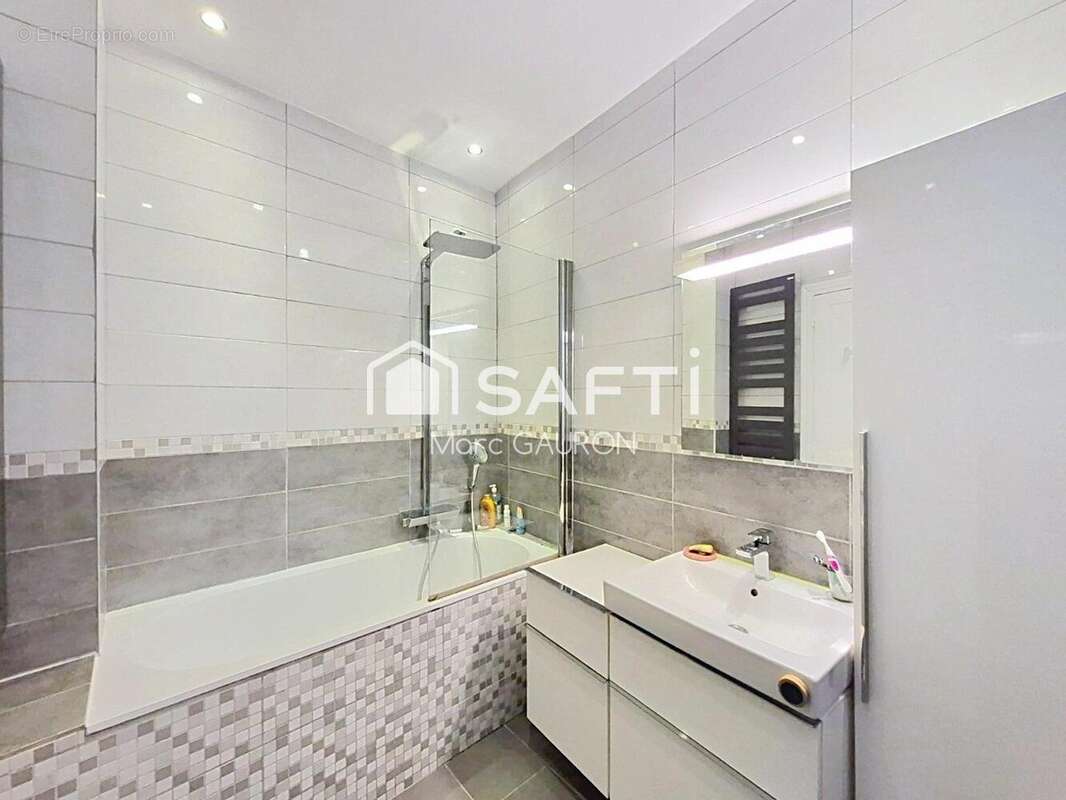 Photo 9 - Appartement à REIMS