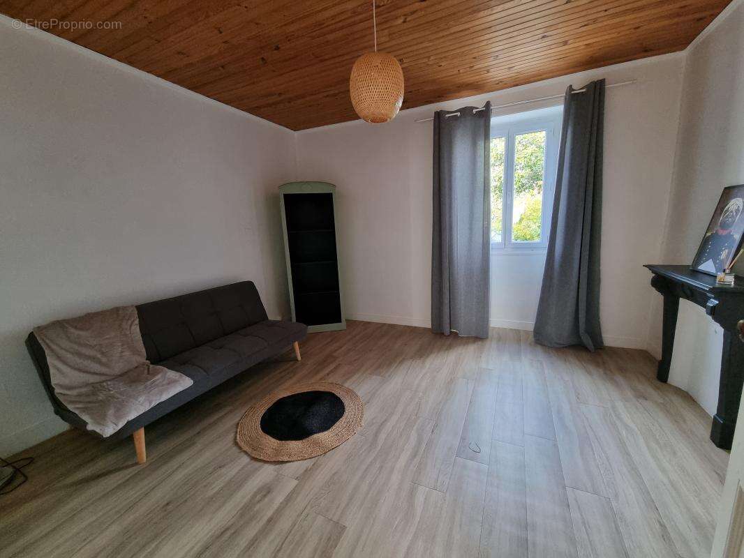 Appartement à NOZAY