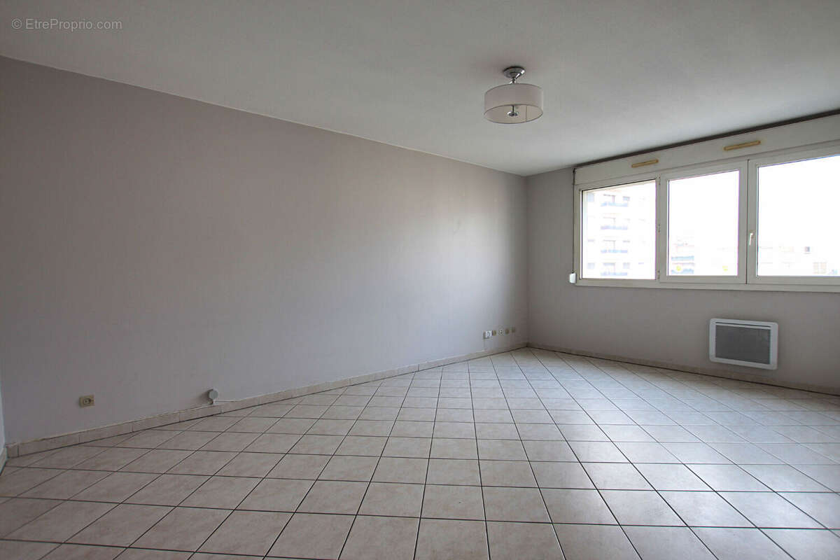 Appartement à SAINT-PRIEST