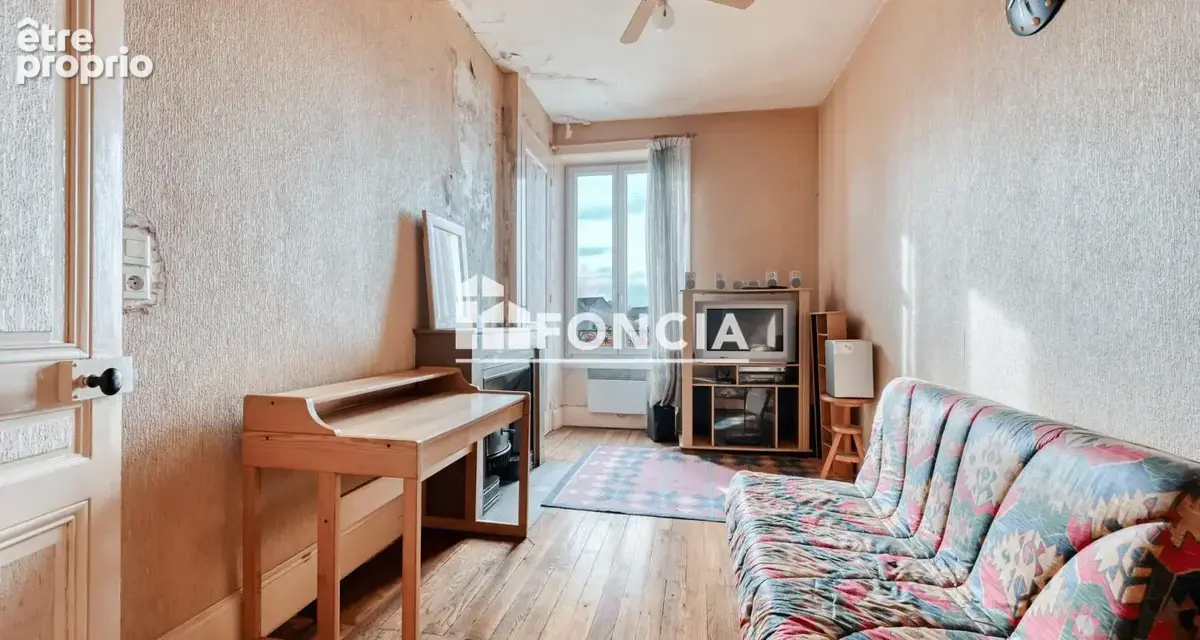T1 avec Alcôve à rénover, Rue Henri Barbusse, Lyon 8ème 33.25 m² Carrez - photo 4