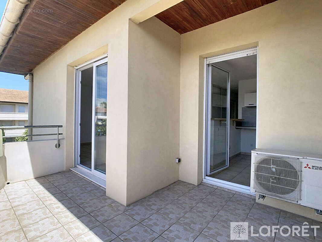 Appartement à VITROLLES