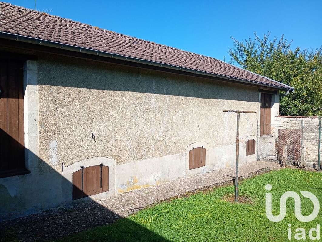 Photo 4 - Maison à VIEVILLE