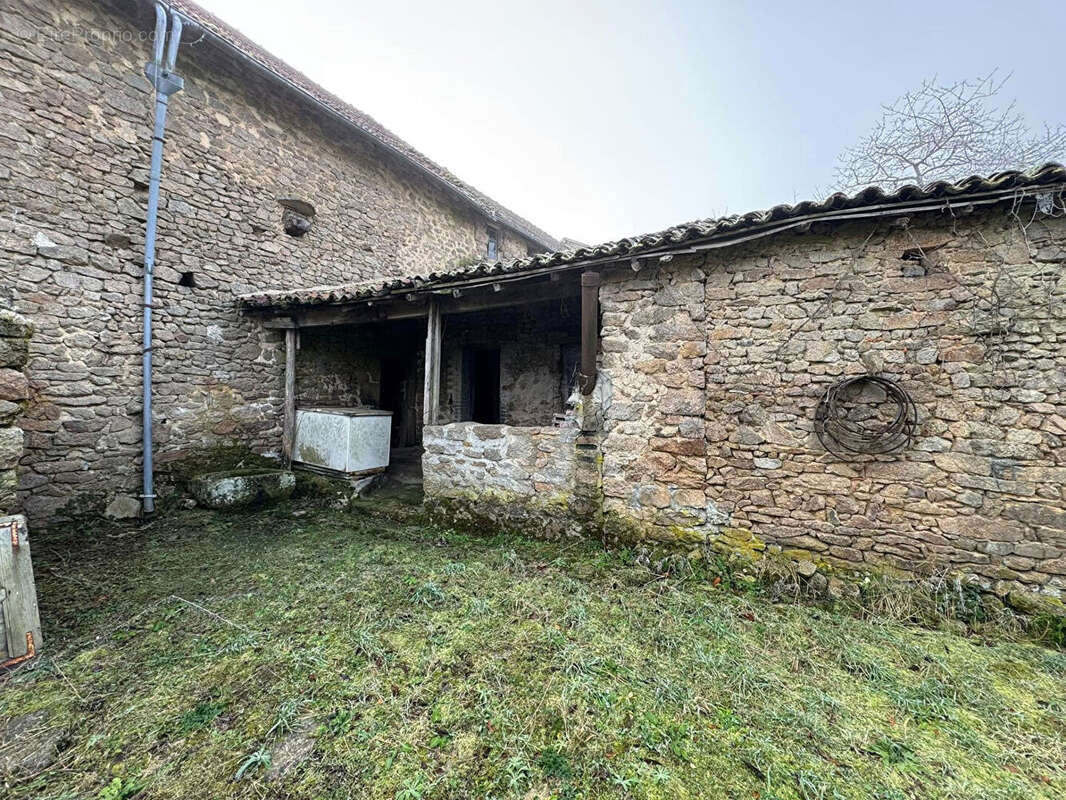 Maison à BESSINES-SUR-GARTEMPE