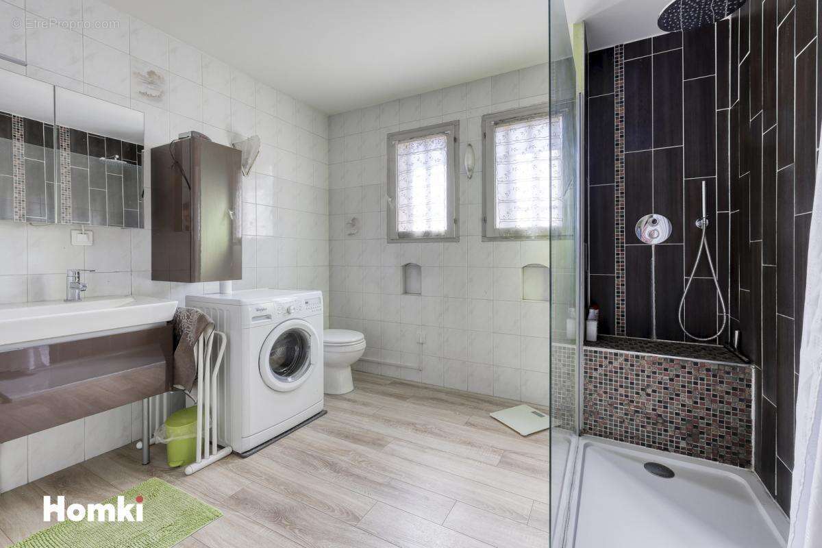 Maison/Villa T5 de 138 m² à Solliès-Pont 83210 - photo 14