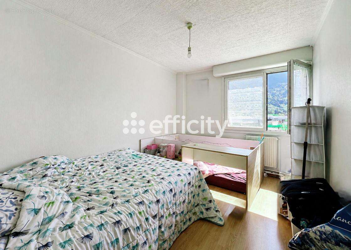 Appartement à CLUSES