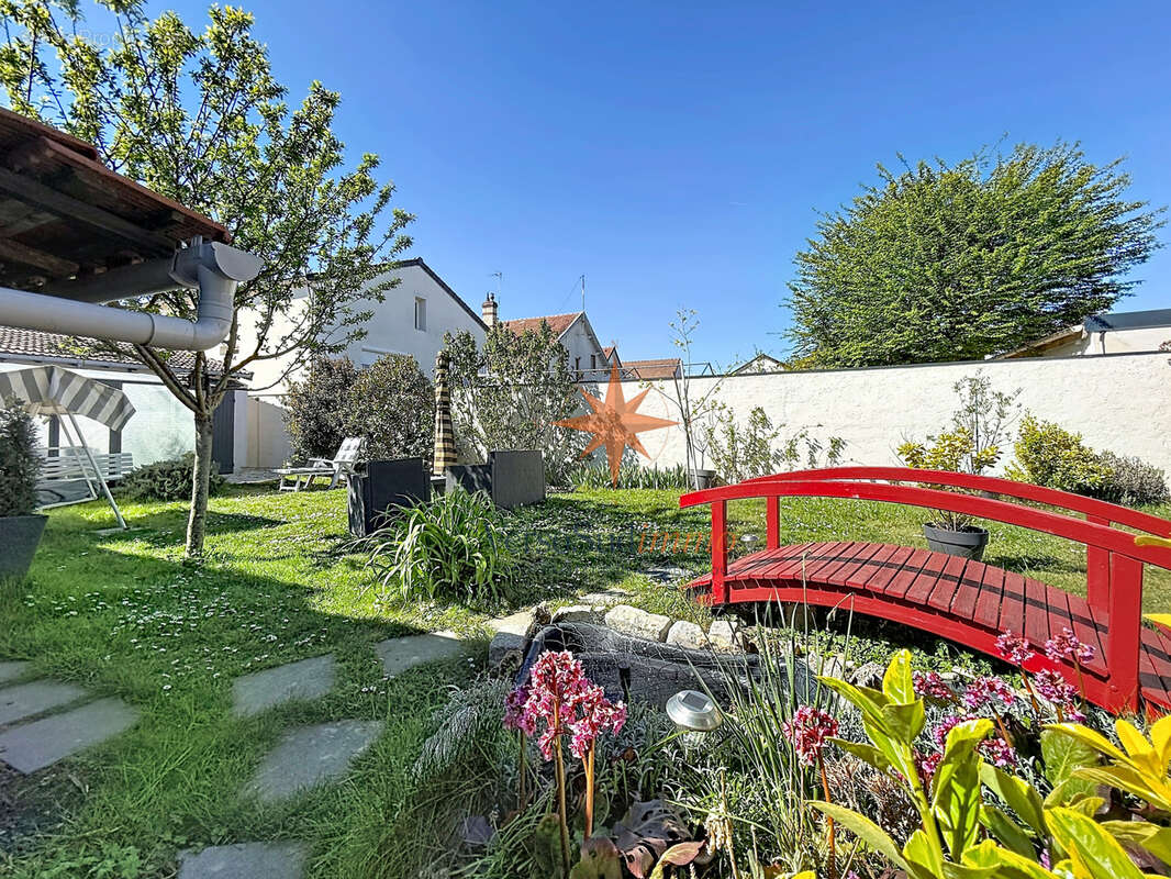 Maison à TREMBLAY-EN-FRANCE