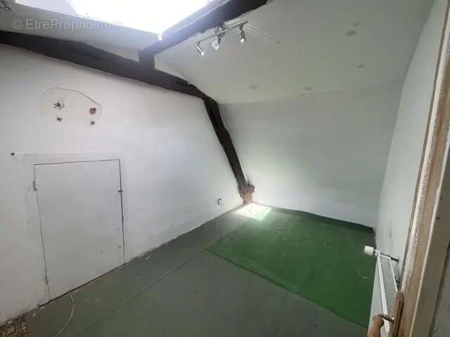 Maison à BUEIL-EN-TOURAINE