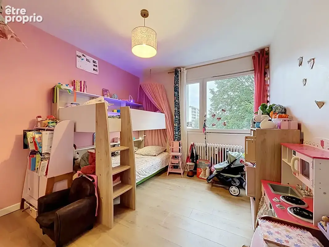 T4 rénové avec goût ? Terrasse de 24 m² et vue sur la Tournette - photo 7
