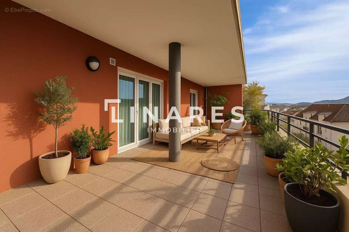 Appartement à MARSEILLE-8E