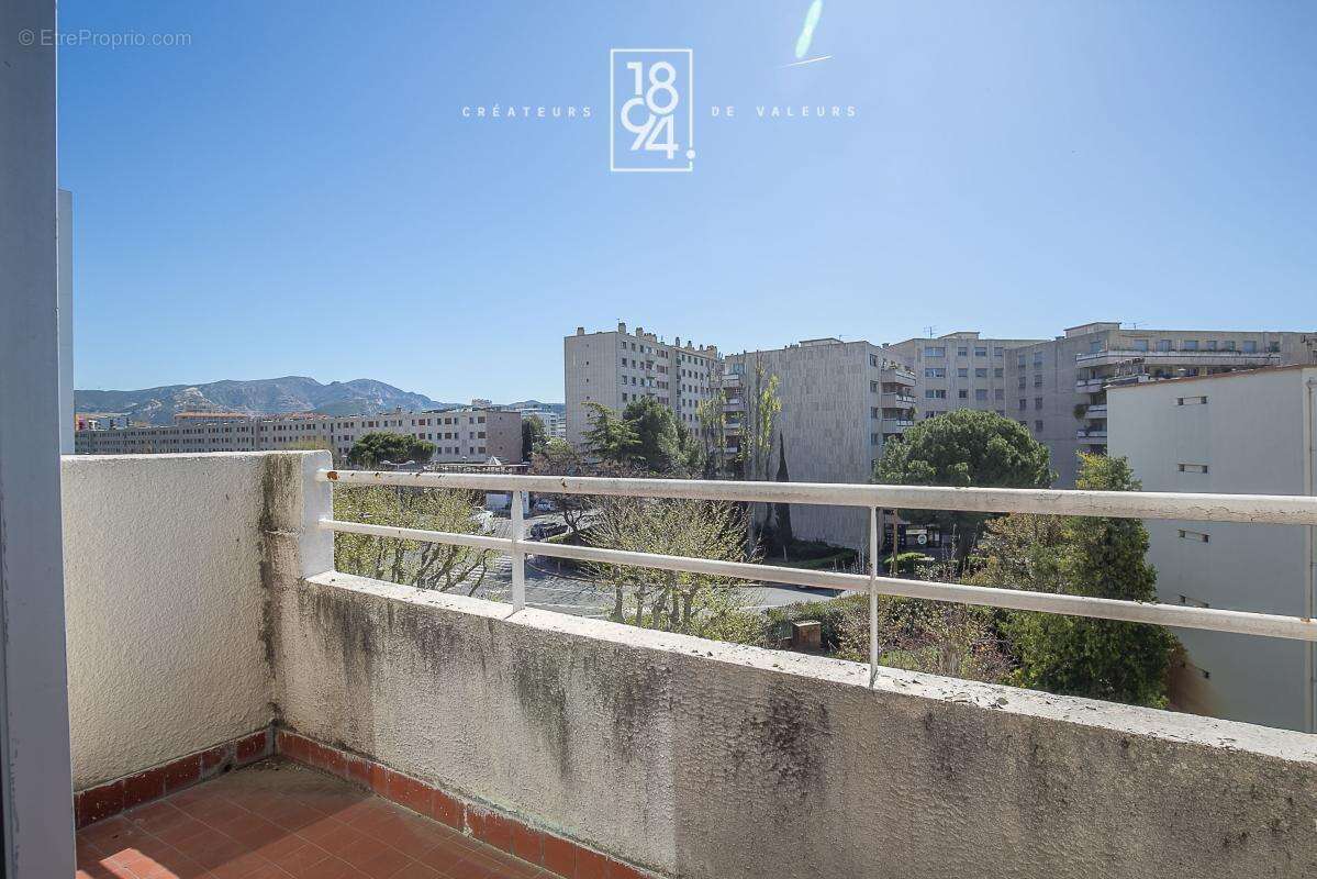 Appartement à MARSEILLE-8E