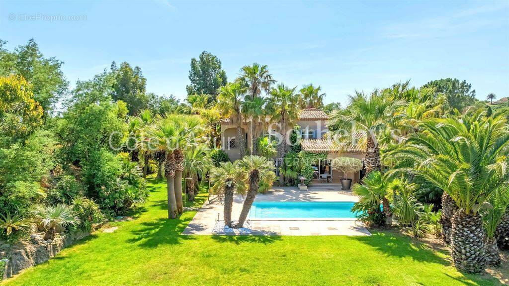 Maison à GRIMAUD