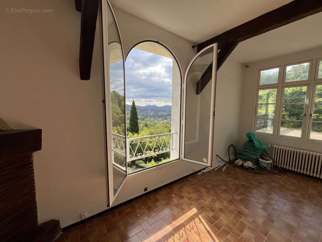 Maison à MONTAUROUX