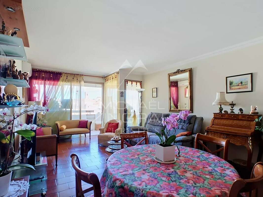Appartement à ANTIBES