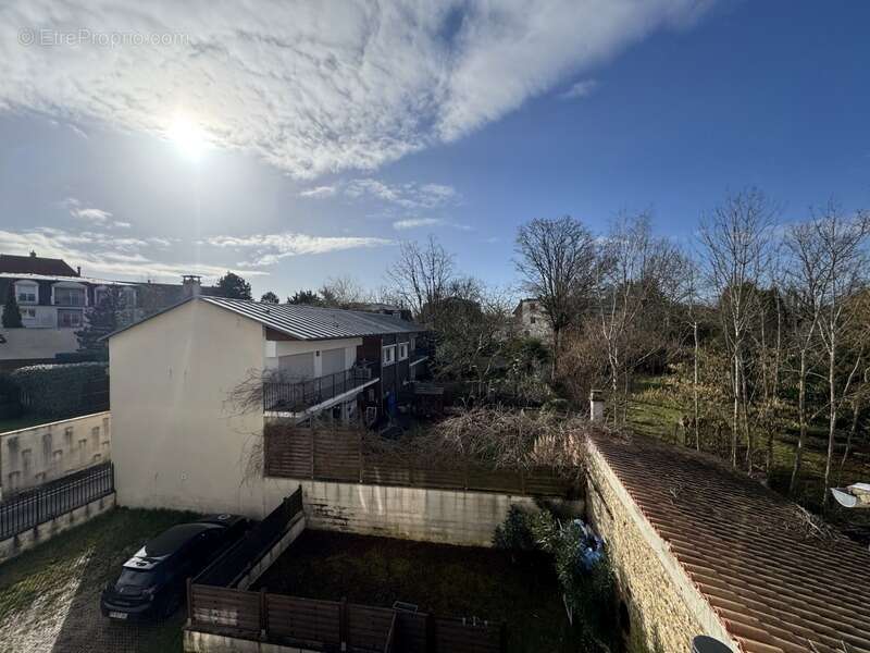 Appartement à LE RAINCY