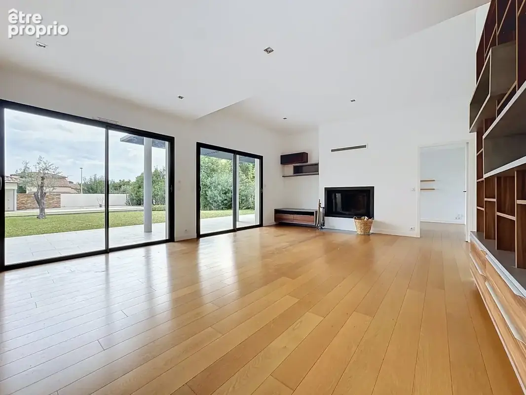 Castelnau le lez - villa 250 m² - 6 chambres - piscine - terrain 1500 m² - photo 6