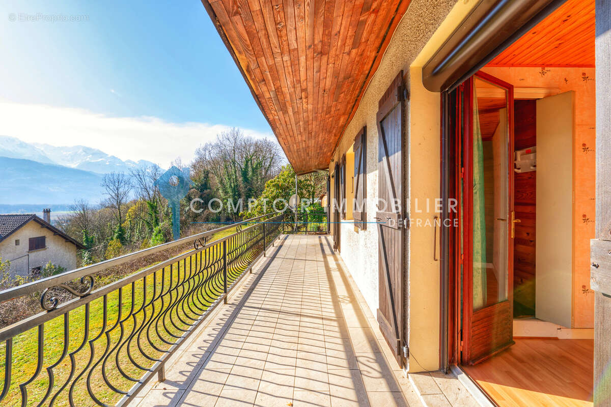 Maison à LUMBIN