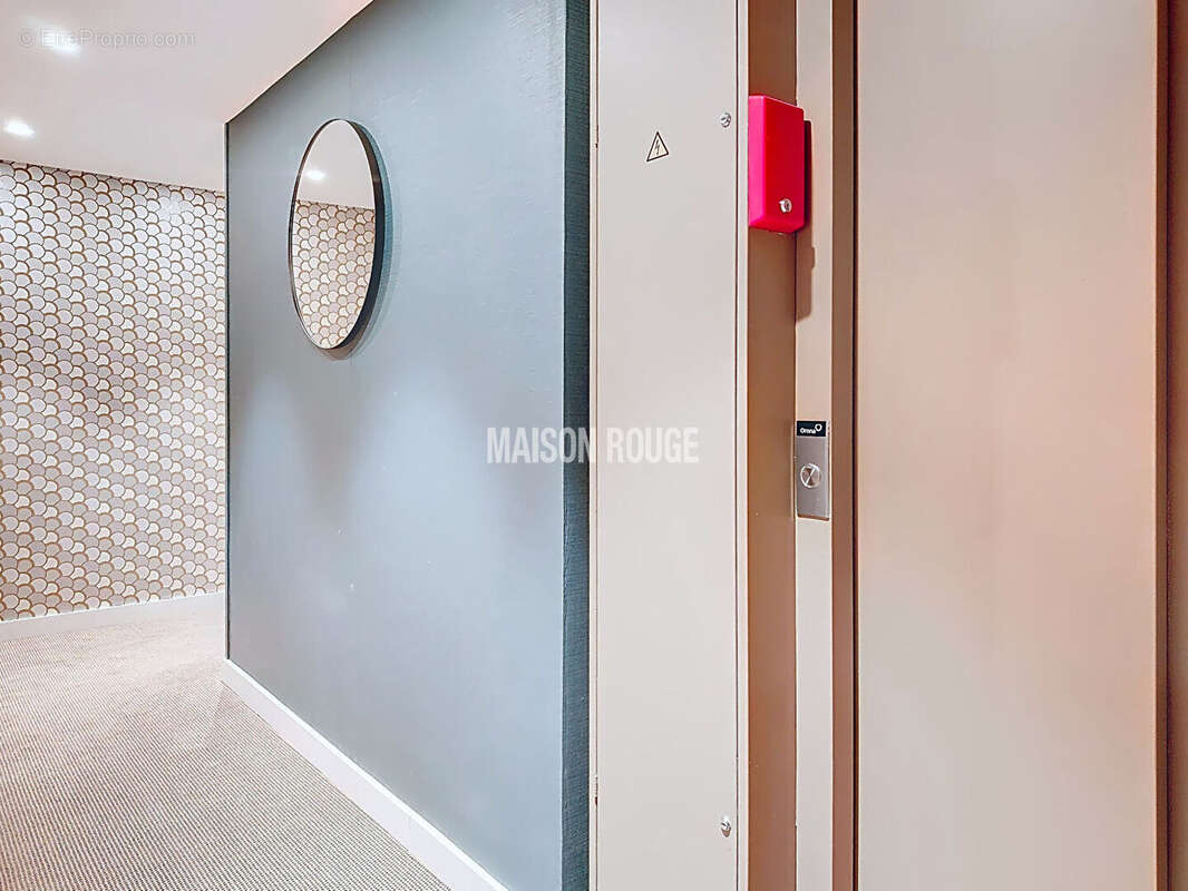 Rare à la Vente : Superbe Duplex T4 avec Aperçu Mer Dinard - photo 6