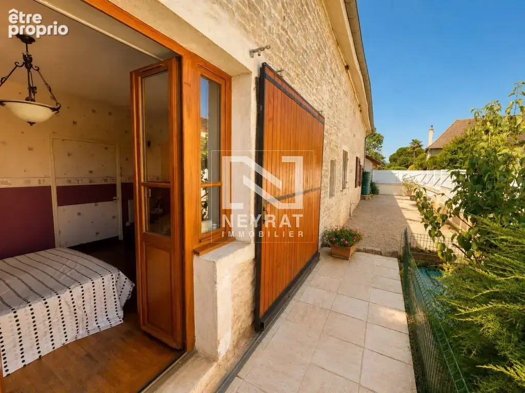 Authentique maison en pierres avec piscine - photo 13