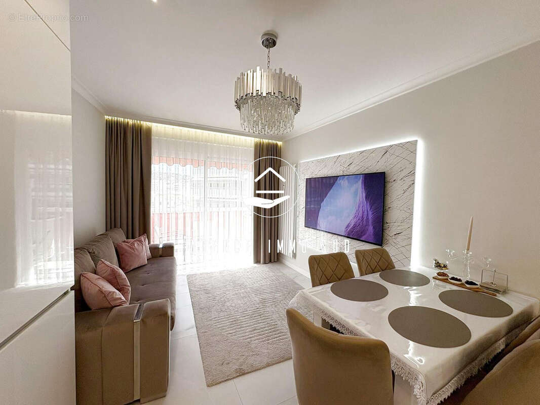 Appartement à CAGNES-SUR-MER