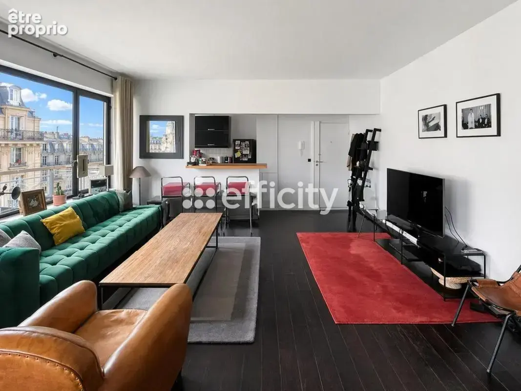 Appartement à PARIS-16E